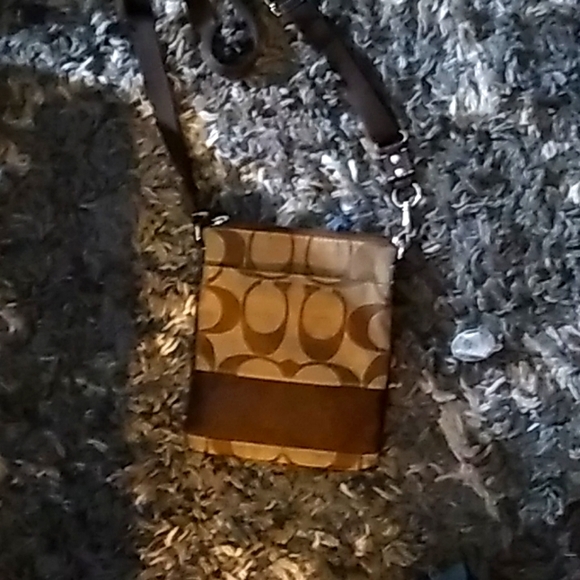 Coach cross body bag - Picture 1 of 2